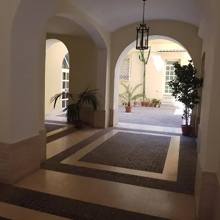 Appartement Vatican Tolemaide 1 *